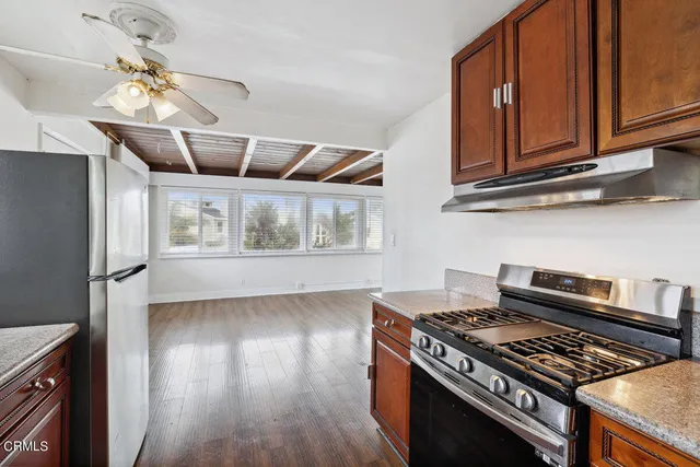 $1,099,000 | 2301 Roosevelt Boulevard, Oxnard, CA 93035