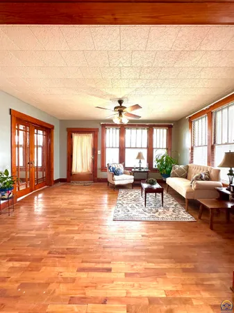 $160,000 | 315 East Main Street, Council Grove, KS 66846