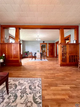 $160,000 | 315 East Main Street, Council Grove, KS 66846