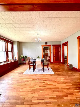 $160,000 | 315 East Main Street, Council Grove, KS 66846