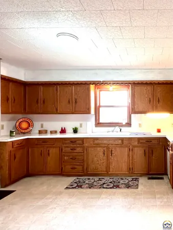 $160,000 | 315 East Main Street, Council Grove, KS 66846