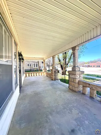 $160,000 | 315 East Main Street, Council Grove, KS 66846
