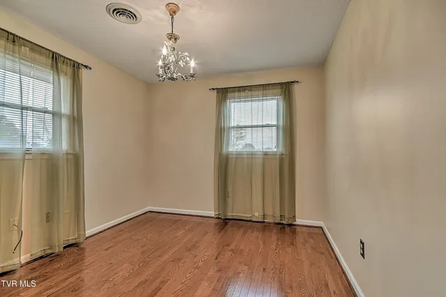 $337,000 | 218 Beaver Road, Bluff City, TN 37618