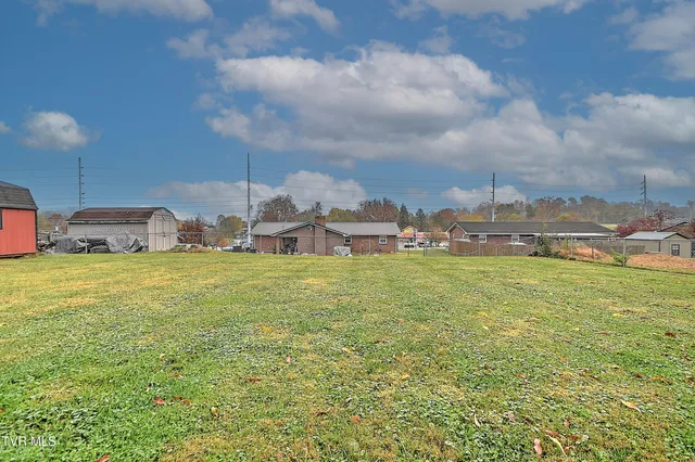 $337,000 | 218 Beaver Road, Bluff City, TN 37618