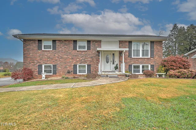 $337,000 | 218 Beaver Road, Bluff City, TN 37618