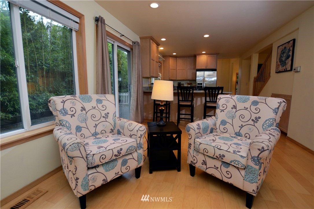 19730 100th Avenue Northeast Bothell, WA 98011 - Photo 8 of 21