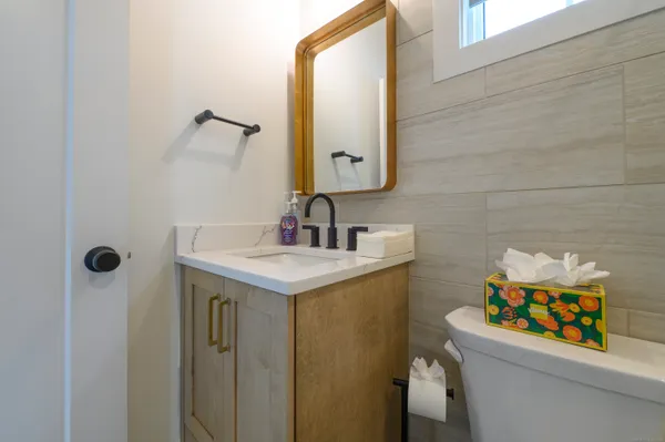 $4,850 | 2620 Main Street, Unit 9, Glastonbury, CT 06033