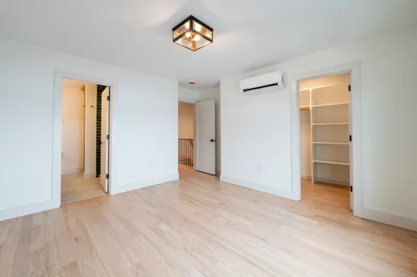 $4,850 | 2620 Main Street, Unit 9, Glastonbury, CT 06033