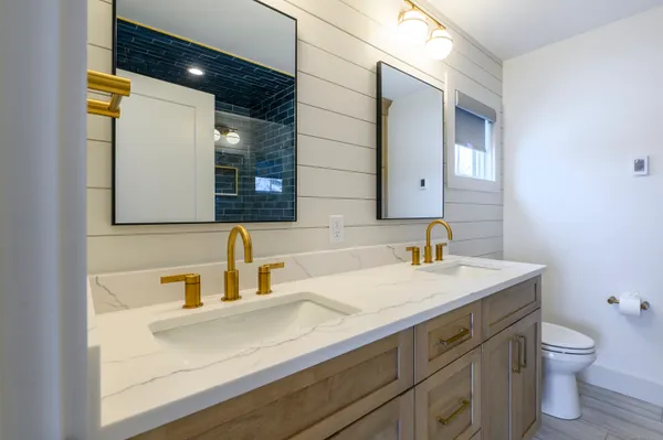 $4,850 | 2620 Main Street, Unit 9, Glastonbury, CT 06033