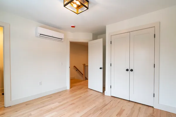 $4,850 | 2620 Main Street, Unit 9, Glastonbury, CT 06033