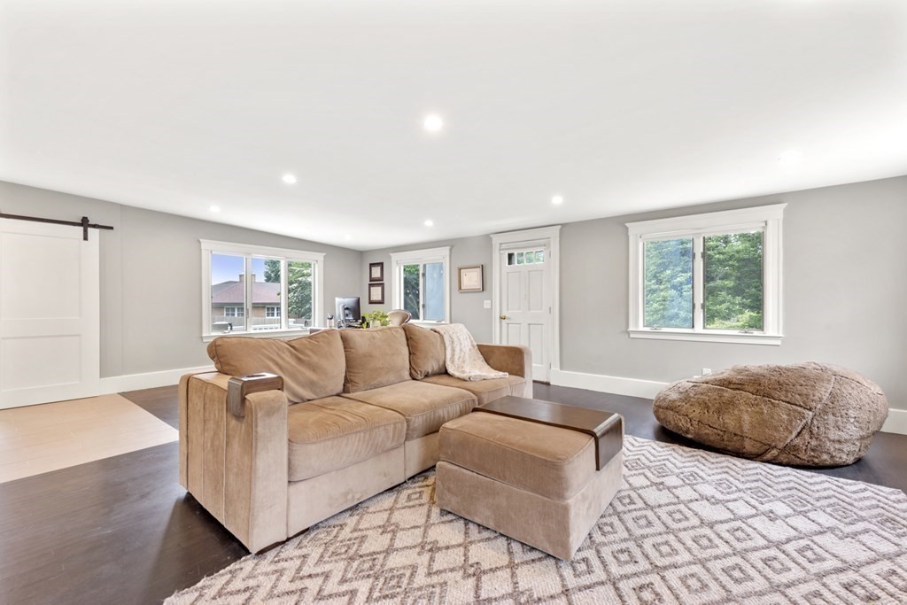 20 Naples Road Salem, MA 01970 - Photo 17 of 42 Gallery Image 17