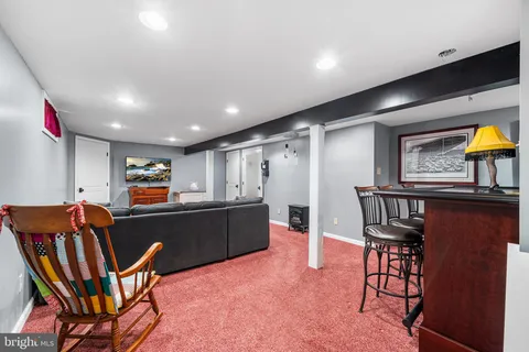 $369,900 | 705 Whitpain Hills, Blue Bell, PA 19422