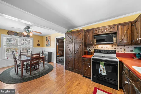 $369,900 | 705 Whitpain Hills, Blue Bell, PA 19422