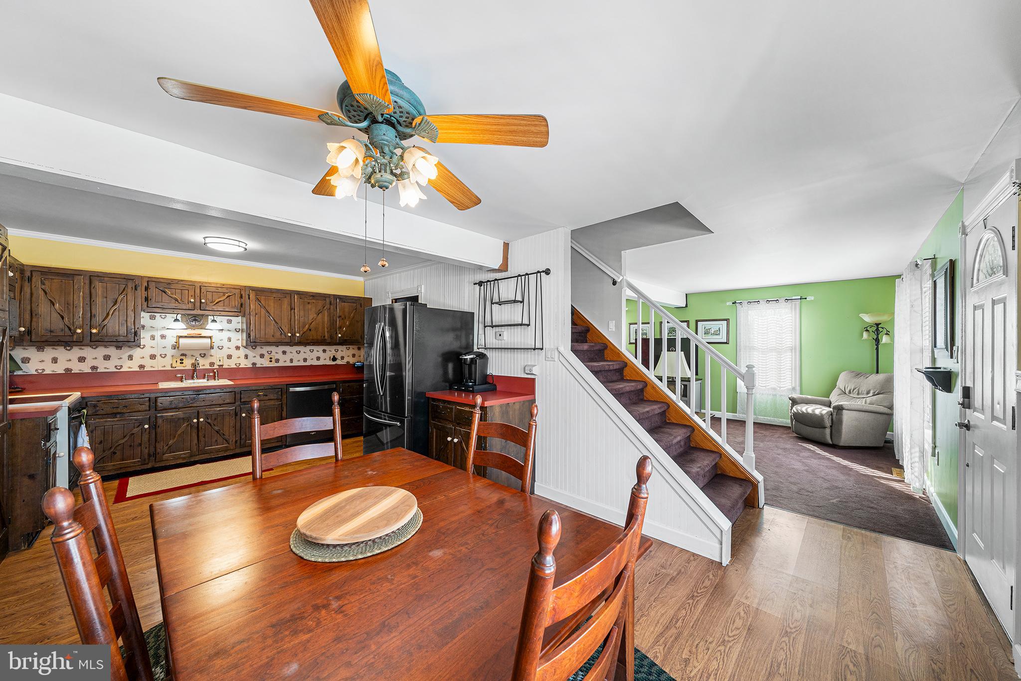 705 Whitpain Hills Blue Bell, PA 19422 - Photo 9 of 34