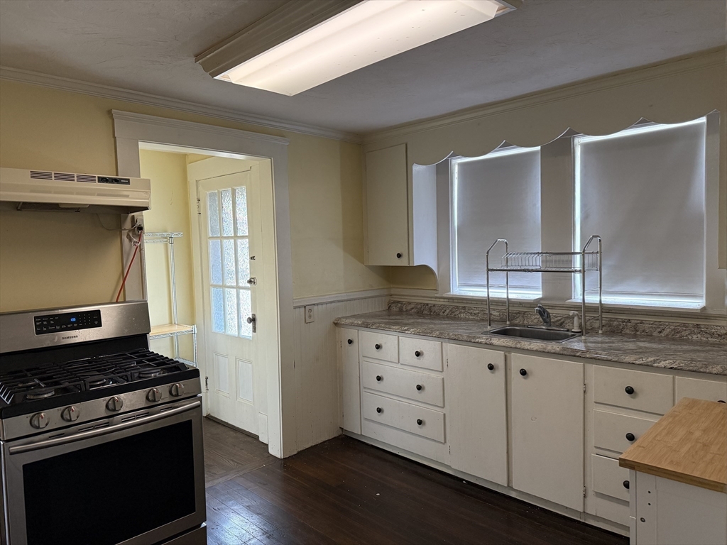 29 Exchange Street Millis, MA 02054 - Photo 6 of 16