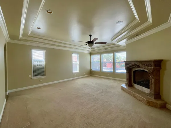 $839,000 | 16052 West Middleton Avenue, Kerman, CA 93630