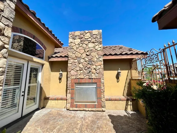 $839,000 | 16052 West Middleton Avenue, Kerman, CA 93630