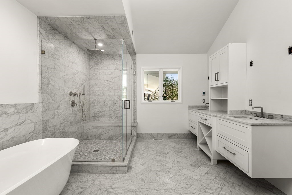 92 Royalston Road Wellesley, MA 02481 - Photo 23 of 40