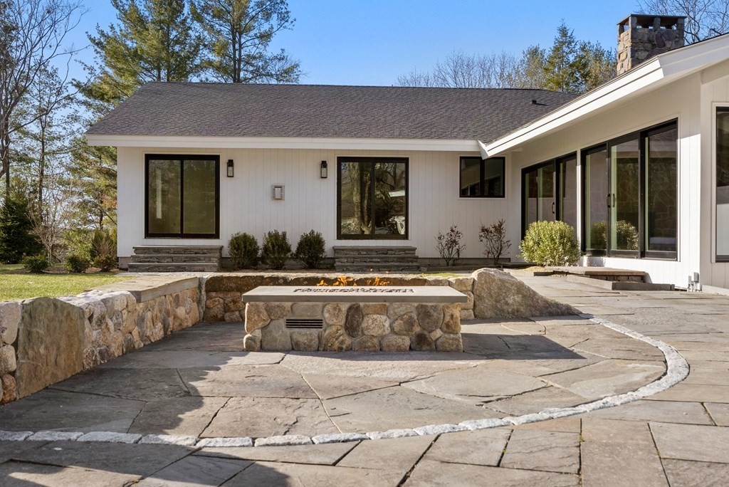 92 Royalston Road Wellesley, MA 02481 - Photo 33 of 40