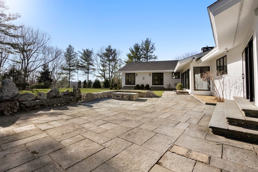 92 Royalston Road Wellesley, MA 02481 - Photo 34 of 40