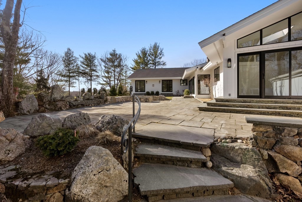 92 Royalston Road Wellesley, MA 02481 - Photo 39 of 40
