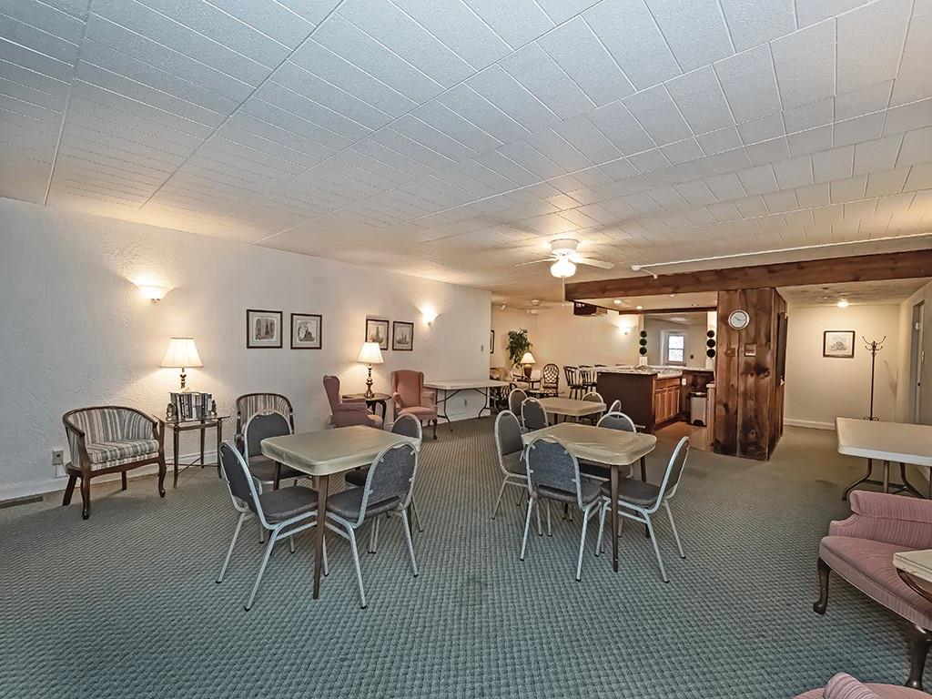 900 Washington Road, Unit 512 Pittsburgh, PA 15228 - Photo 26 of 29 a view of a dining room with furniture