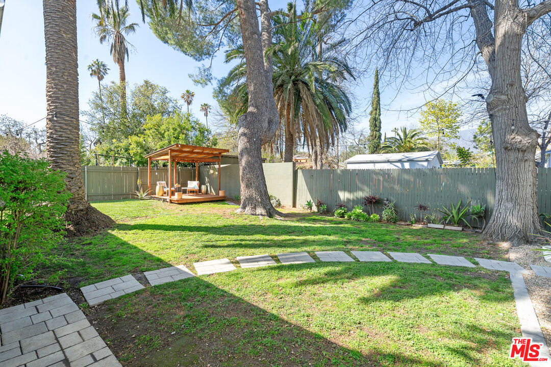 1955 Garfield Avenue Pasadena, CA 91104 - Photo 45 of 55 a view of a park with palm trees