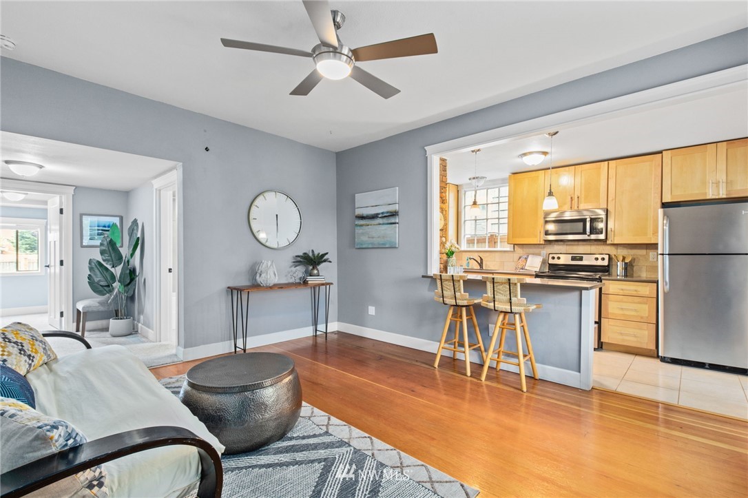 926 Maple Street Everett, WA 98201 - Photo 2 of 38 Gallery Image 2