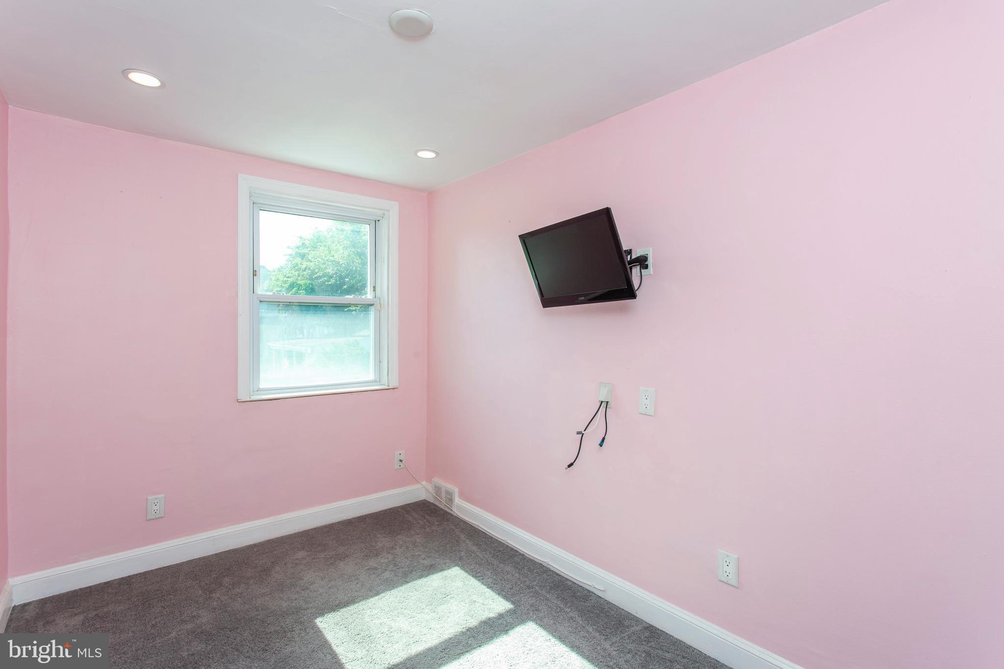 35 West Garrison Road Brookhaven, PA 19015 - Photo 21 of 27 Gallery Image 21