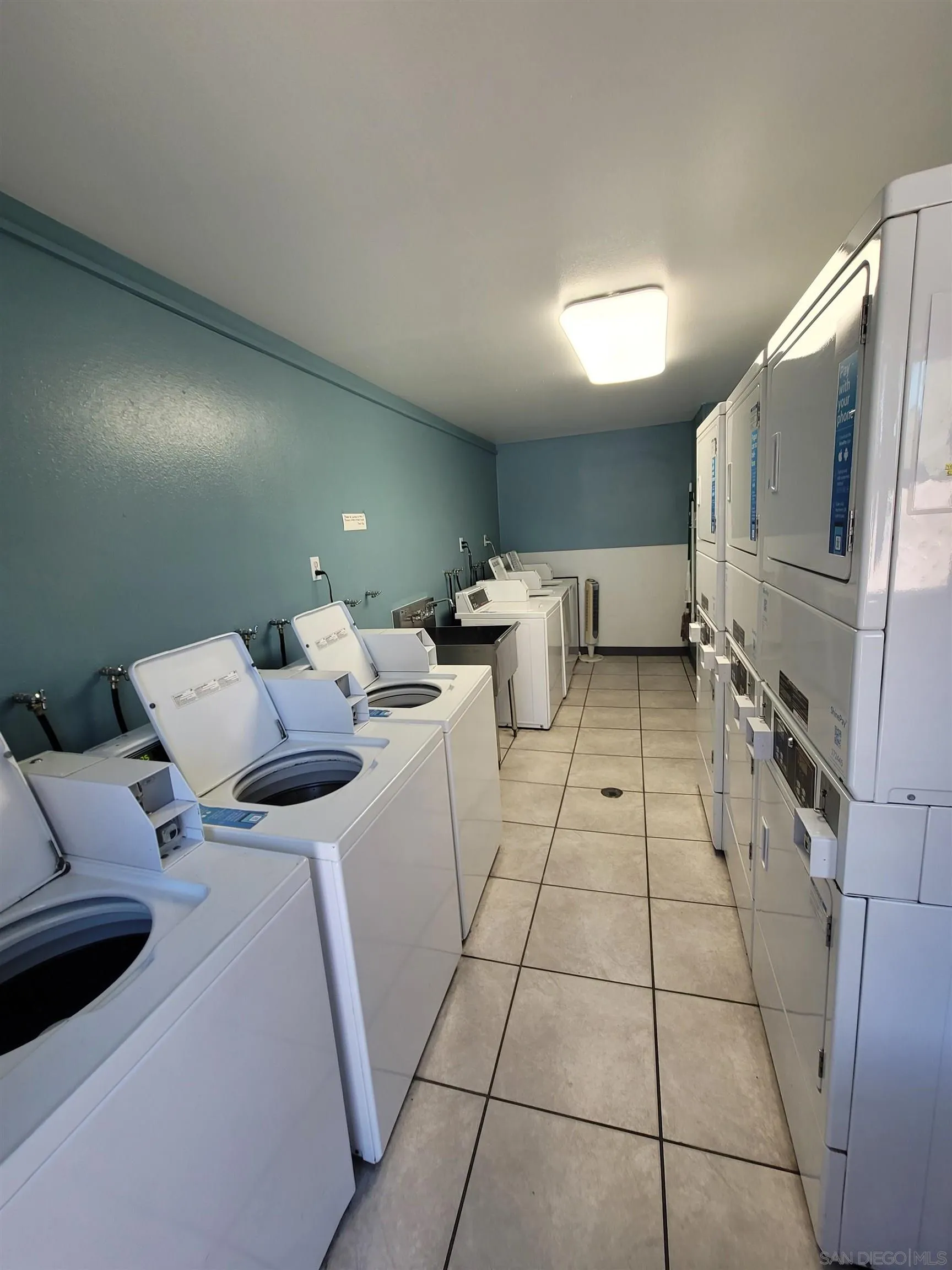 3557 Kenora Drive, Unit 22 Spring Valley, CA 91977 - Photo 20 of 23