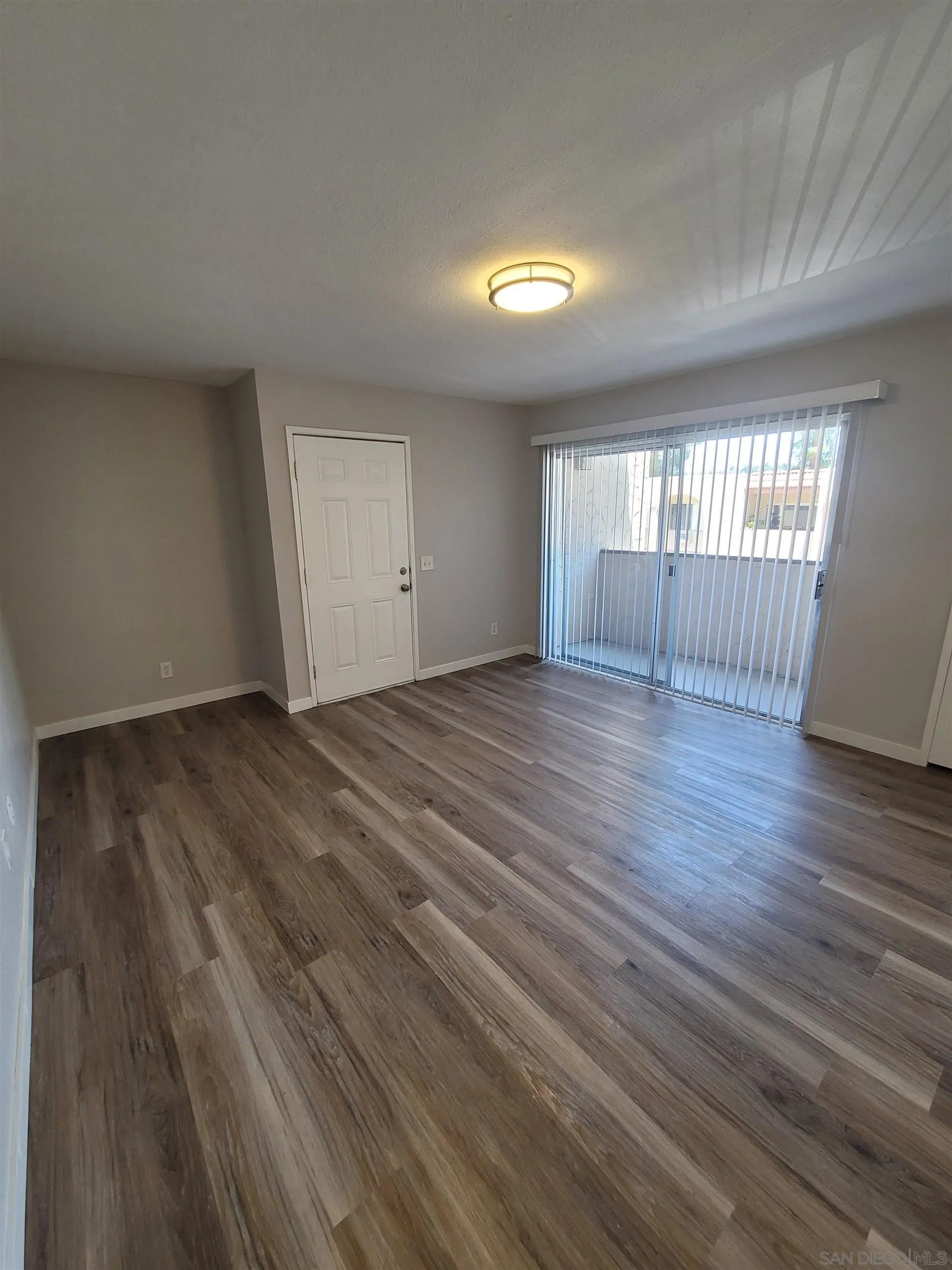 3557 Kenora Drive, Unit 22 Spring Valley, CA 91977 - Photo 7 of 23