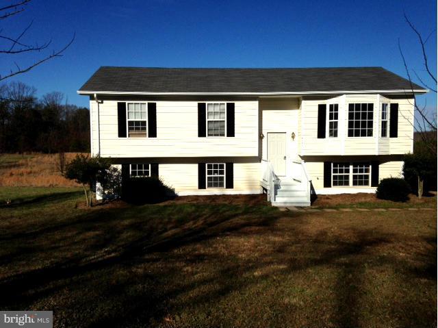 24101 Independence Road Unionville, VA 22567 - Photo 2 of 23 Exterior (Front)