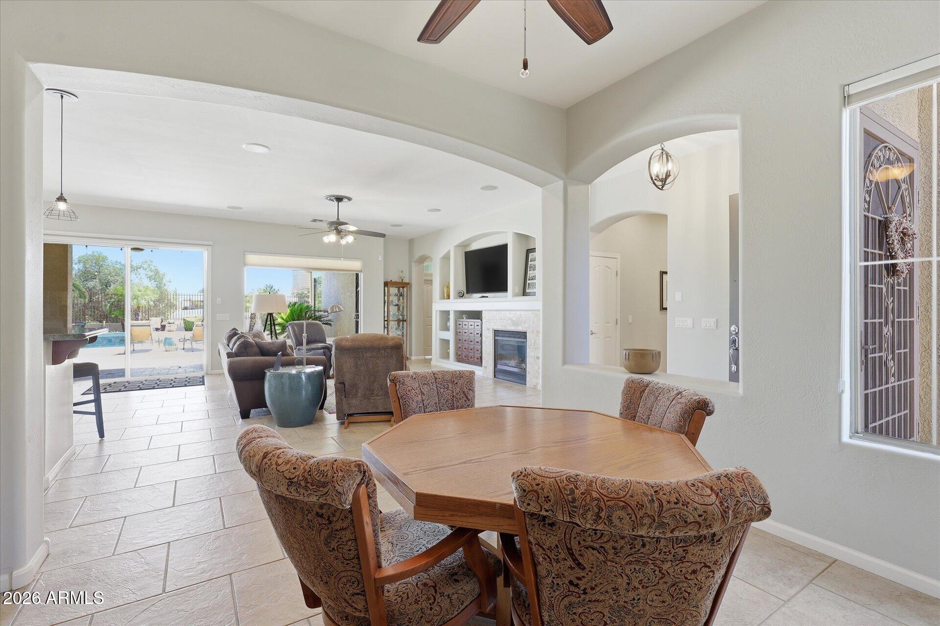 6781 Rachael Way Gilbert, AZ 85298 - Photo 5 of 50 Rachael