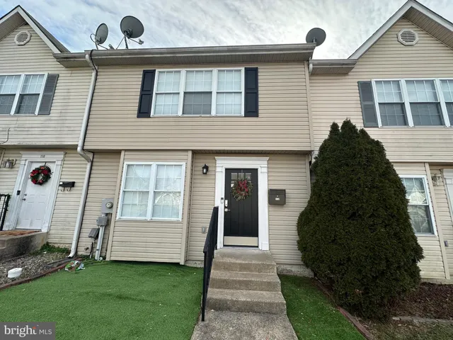 $2,200 | 112 Georgetown Square, Martinsburg, WV 25401