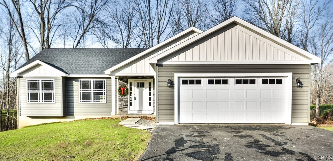 8259 Autumn Rdg Path Lysander, NY 13027 - Photo 1 of 1 Gallery Image 1