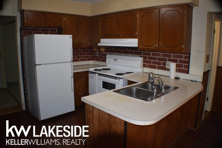 2088 Derby Road Birmingham, MI 48009 - Photo 7 of 28 Gallery Image 7