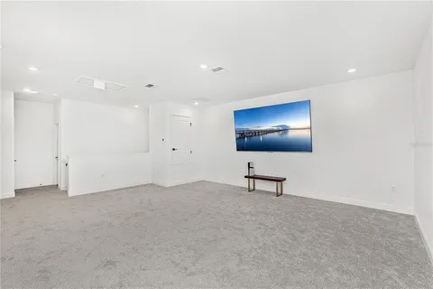 a picture of a building