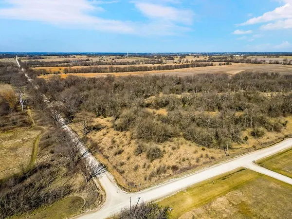 $270,000 | 1 Cold Water Springs Road, Louisburg, KS 66053