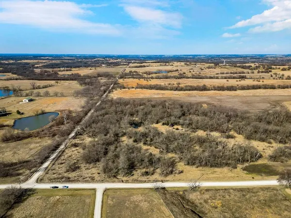 $270,000 | 1 Cold Water Springs Road, Louisburg, KS 66053