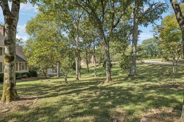 $699,000 | 2500 Country Club Lane, Columbia, TN 38401