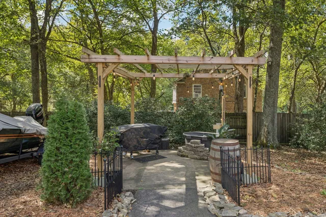 $699,000 | 2500 Country Club Lane, Columbia, TN 38401