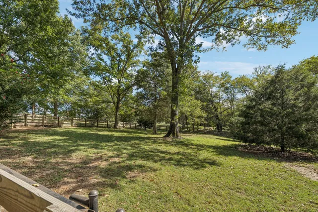 $699,000 | 2500 Country Club Lane, Columbia, TN 38401