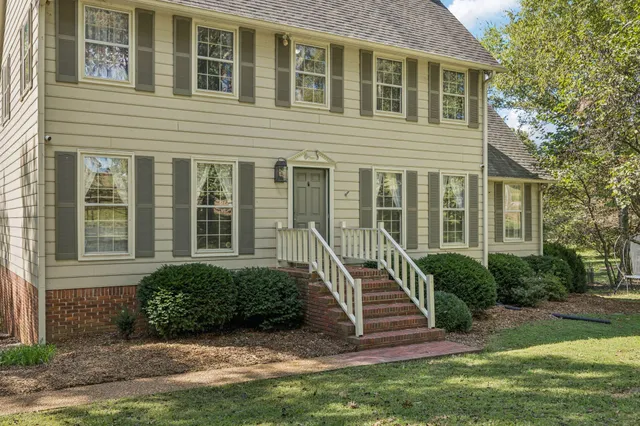 $699,000 | 2500 Country Club Lane, Columbia, TN 38401
