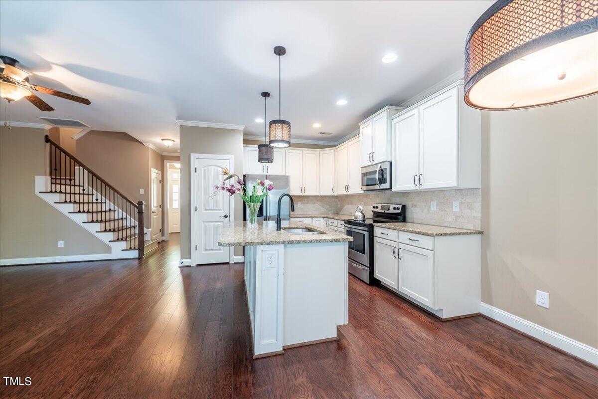 2115 Scarlet Maple Drive Raleigh, NC 27606 - Photo 13 of 32 13-DSC7170-HDR
