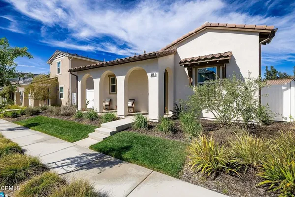 $709,900 | 209 Murcott Avenue, Piru, CA 93040