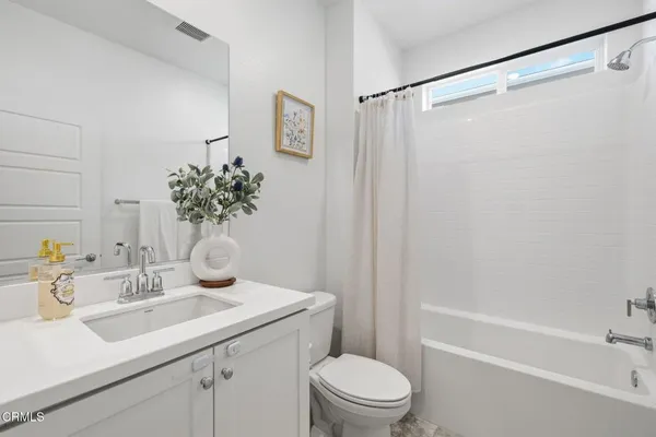 $709,900 | 209 Murcott Avenue, Piru, CA 93040