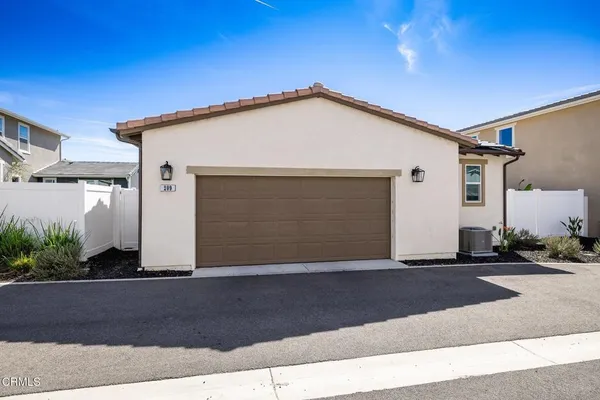 $709,900 | 209 Murcott Avenue, Piru, CA 93040