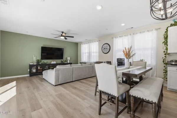 $709,900 | 209 Murcott Avenue, Piru, CA 93040