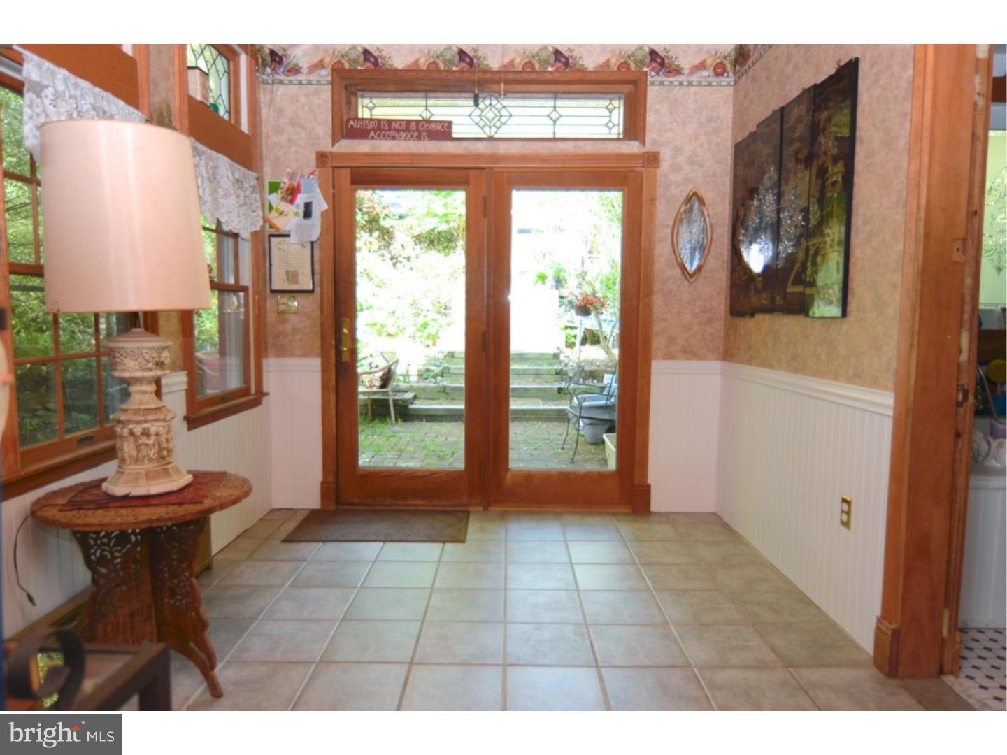 210 Friedensburg Road Reading, PA 19606 - Photo 12 of 24 Breakfast Room
