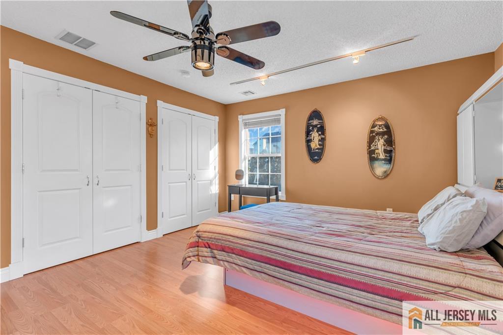15 Capitol Reef Road Howell, NJ 07731 - Photo 29 of 58